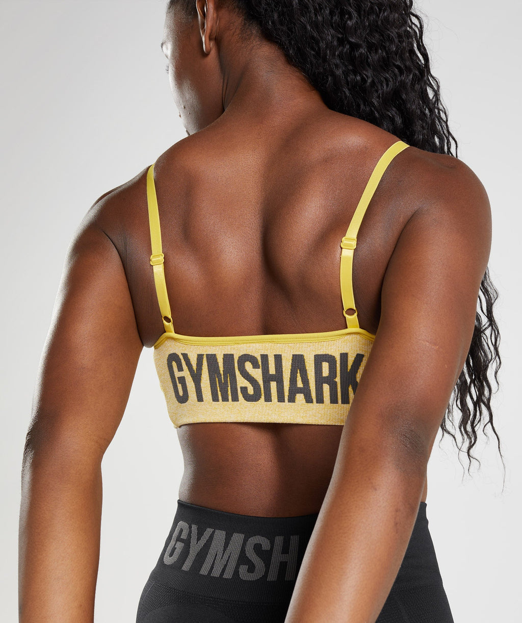 gymshark-flex-strappy-sports-bra-medallion-yellow-white-marl-aw22