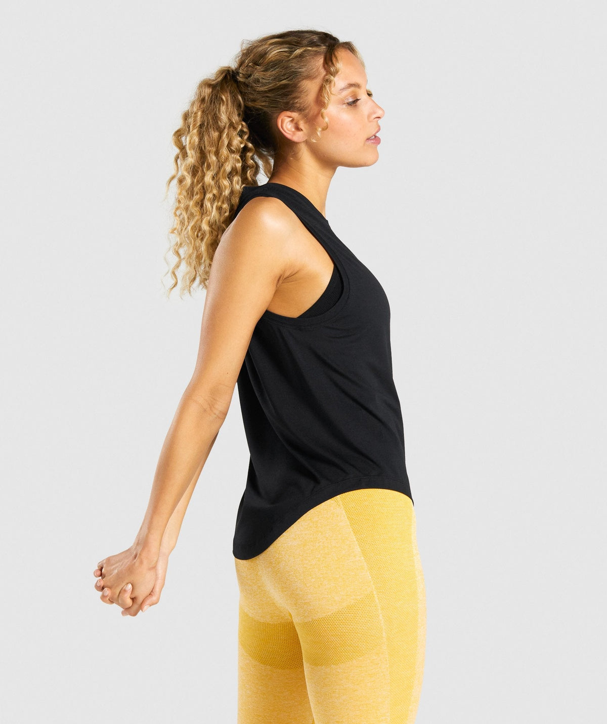 gymshark-flex-tank-black-charcoal