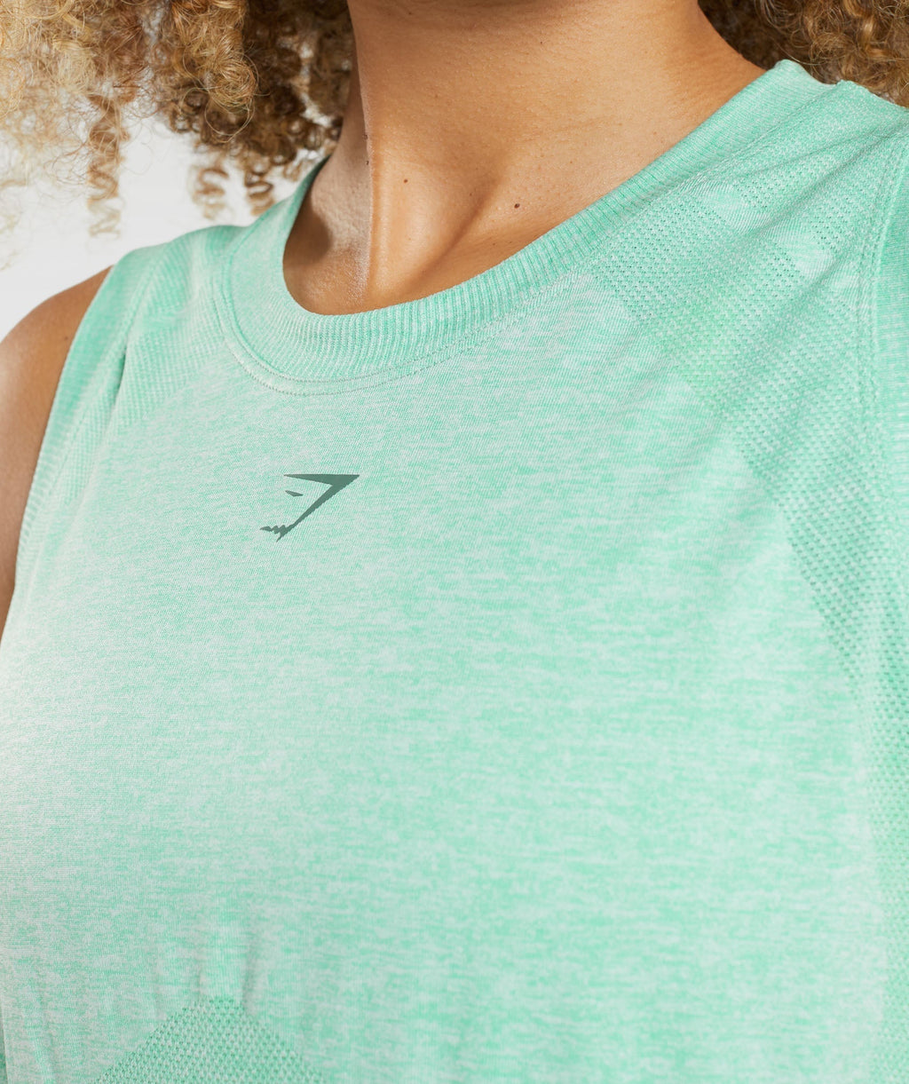 gymshark-flex-loose-tank-top-cactus-green-marl-aw21