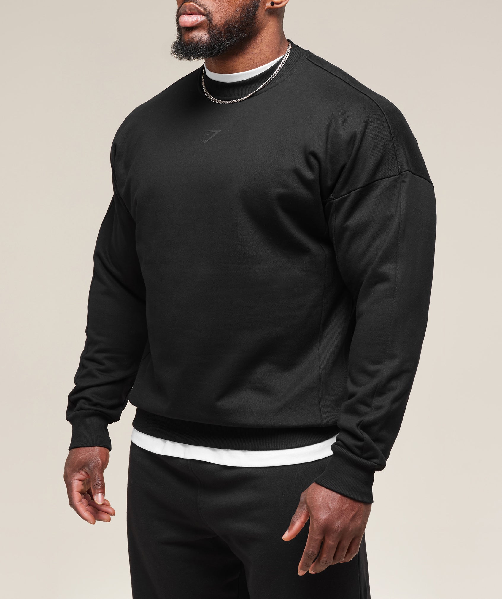 gymshark-premium-power-crew-black-ss25