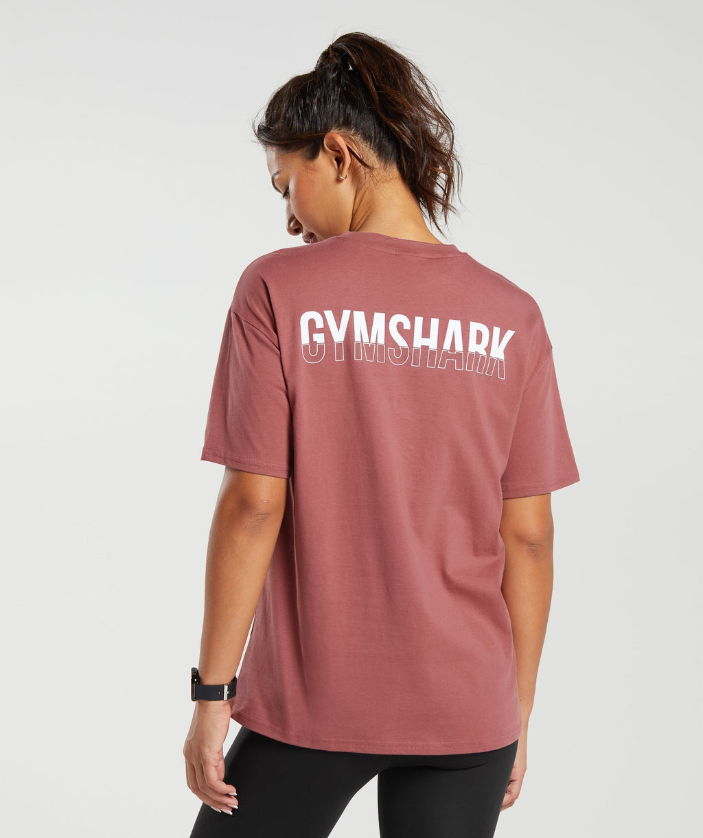 gymshark-fraction-oversized-t-shirt-soft-berry-aw23
