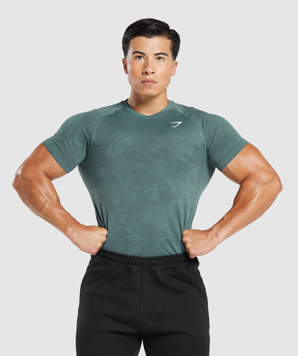 gymshark-geo-seamless-t-shirt-thunder-blue-cosmic-grey-ss23
