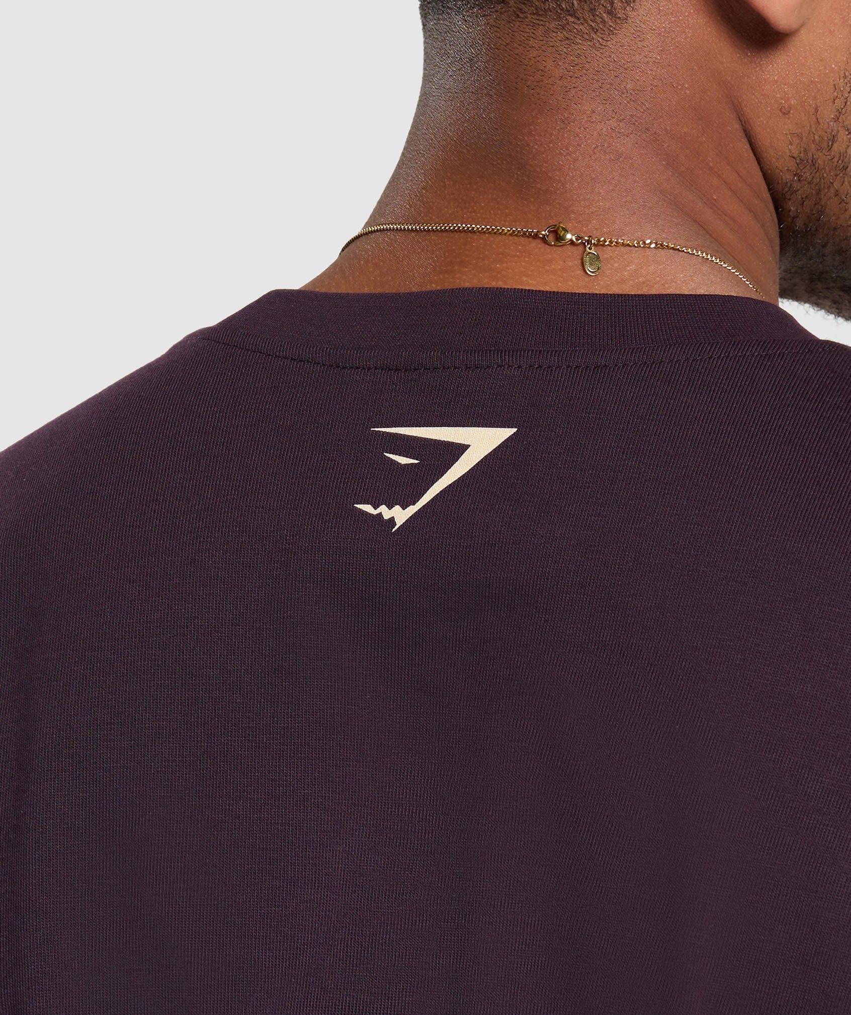 gymshark-american-muscle-extreme-oversized-t-shirt-plum-brown-aw24