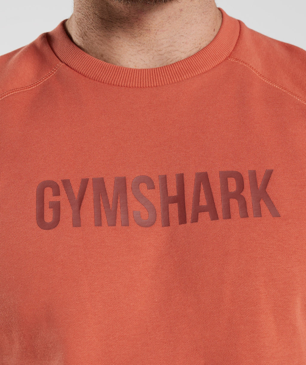 gymshark-apollo-crew-storm-red-aw22-1