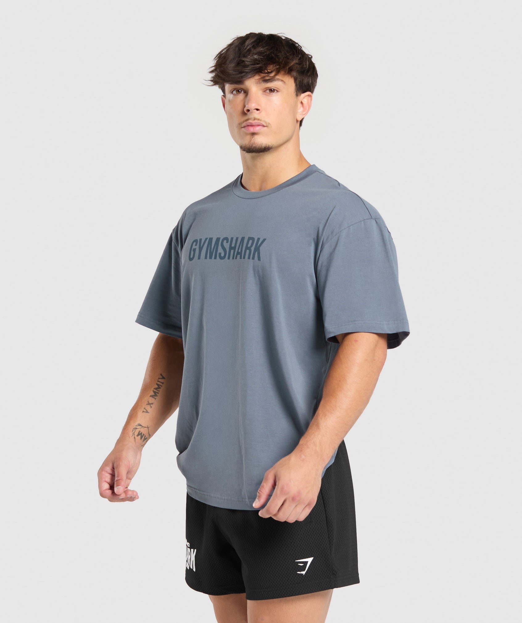 gymshark-apollo-oversized-t-shirt-iron-blue-aw24