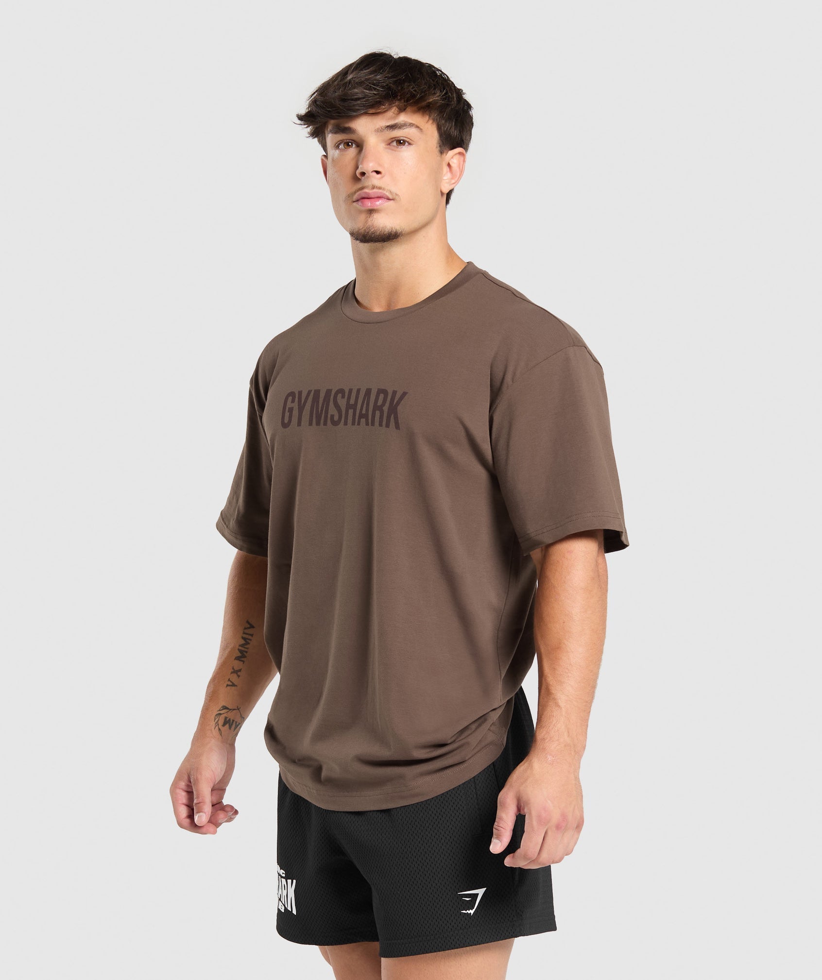 gymshark-apollo-oversized-t-shirt-walnut-brown-aw24