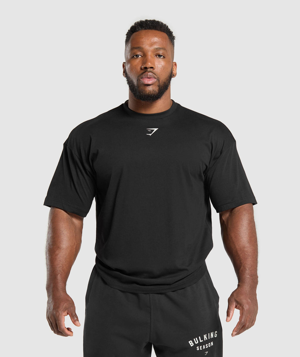 gymshark-bulking-season-t-shirt-black-aw24