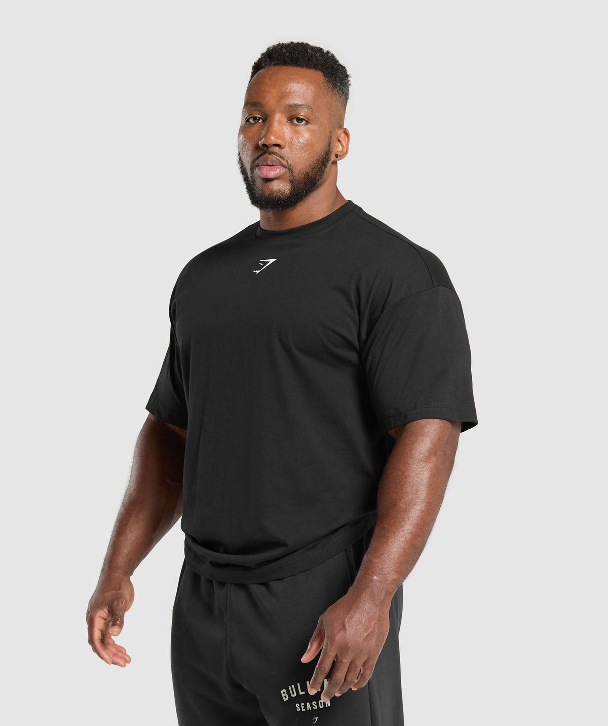 gymshark-bulking-season-t-shirt-black-aw24