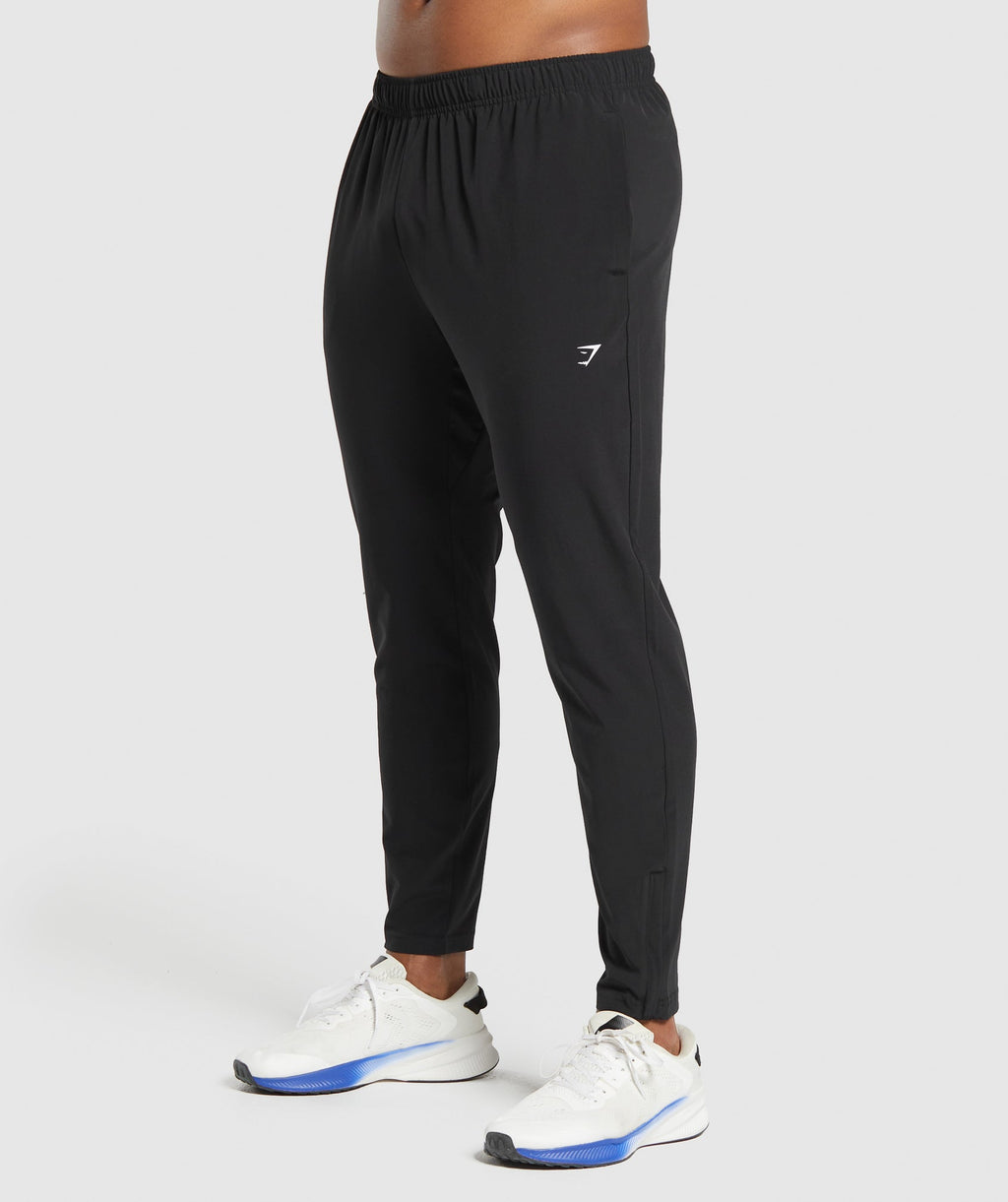 gymshark-conditioning-joggers-black-ss25