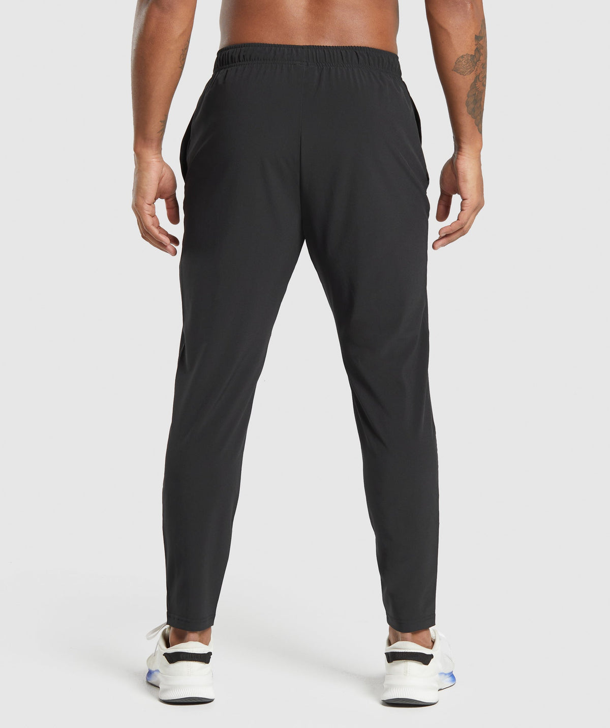 gymshark-conditioning-joggers-black-ss25