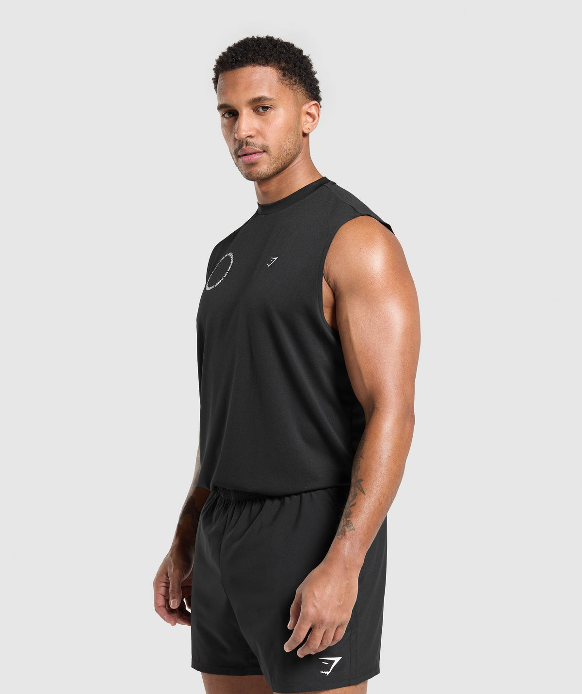 gymshark-keep-showing-up-tank-black-ss25