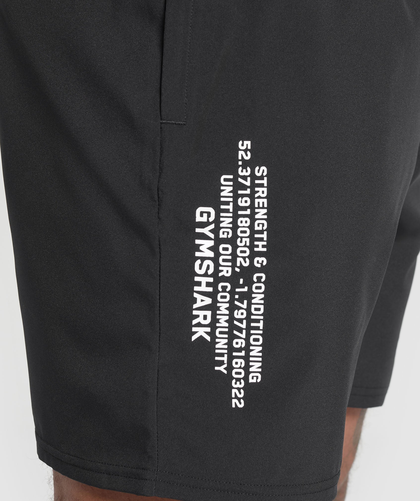 gymshark-fitness-apparel-7-shorts-black-aw24