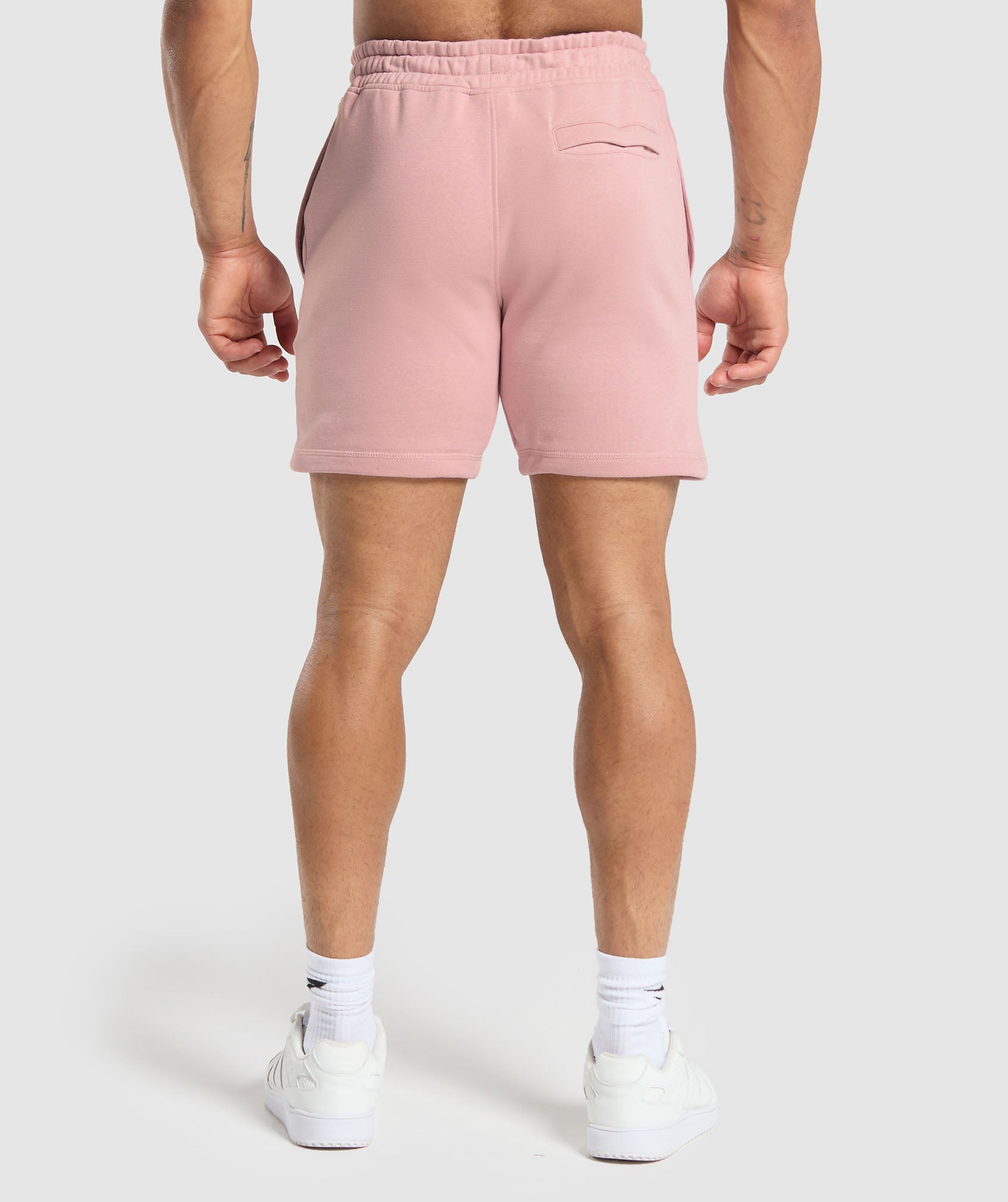 gymshark-heavy-duty-apparel-7-shorts-light-pink-ss24