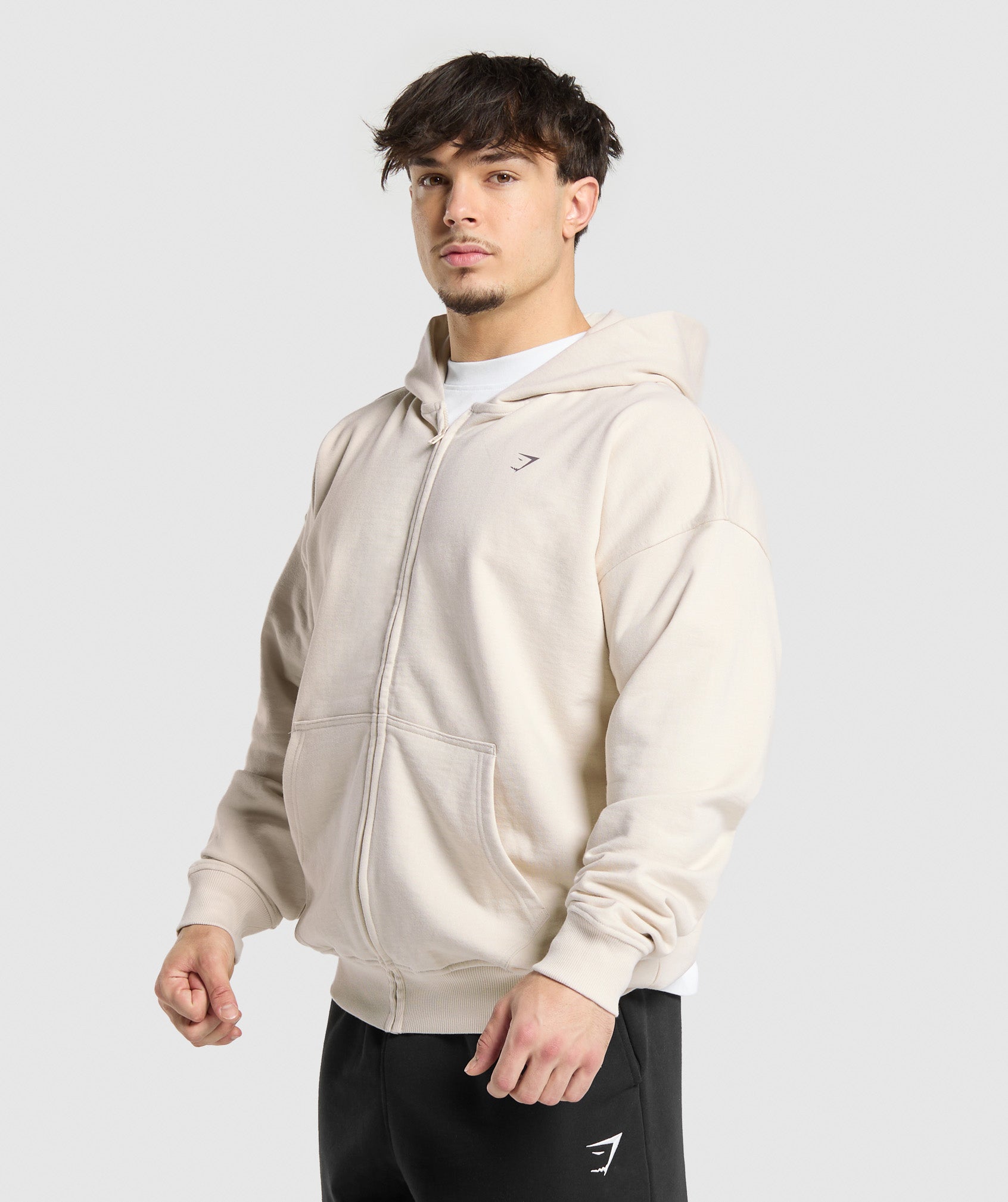 gymshark-atlas-zip-up-hoodie-oat-white-ss25