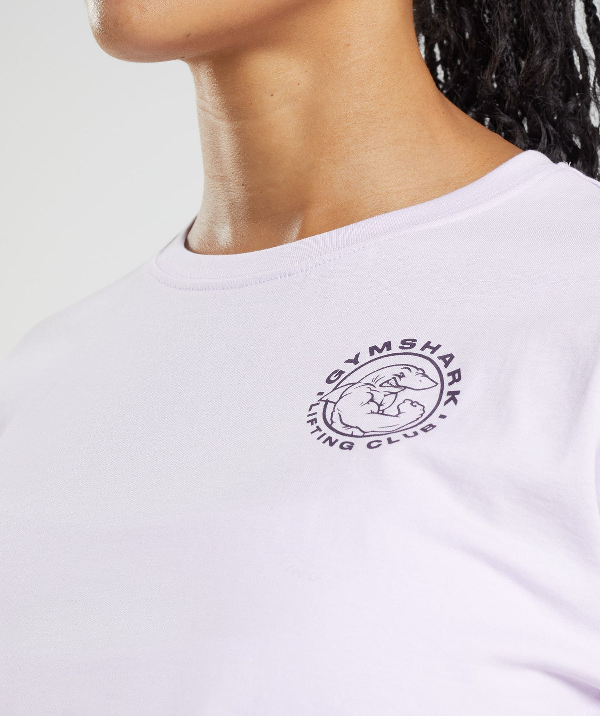 gymshark-legacy-crop-top-faded-lilac-ss22