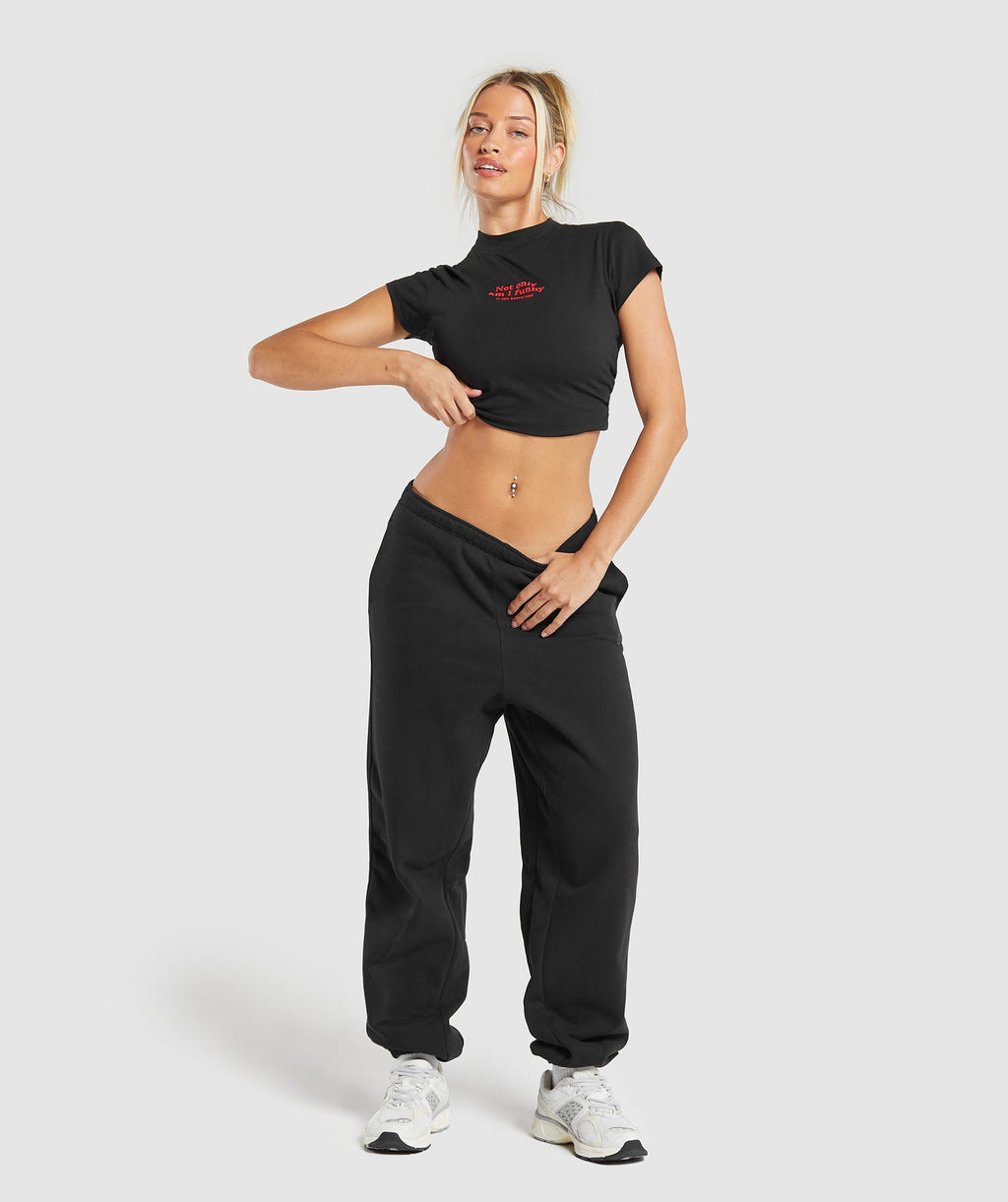 gymshark-lift-heavy-body-fit-t-shirt-black-aw24