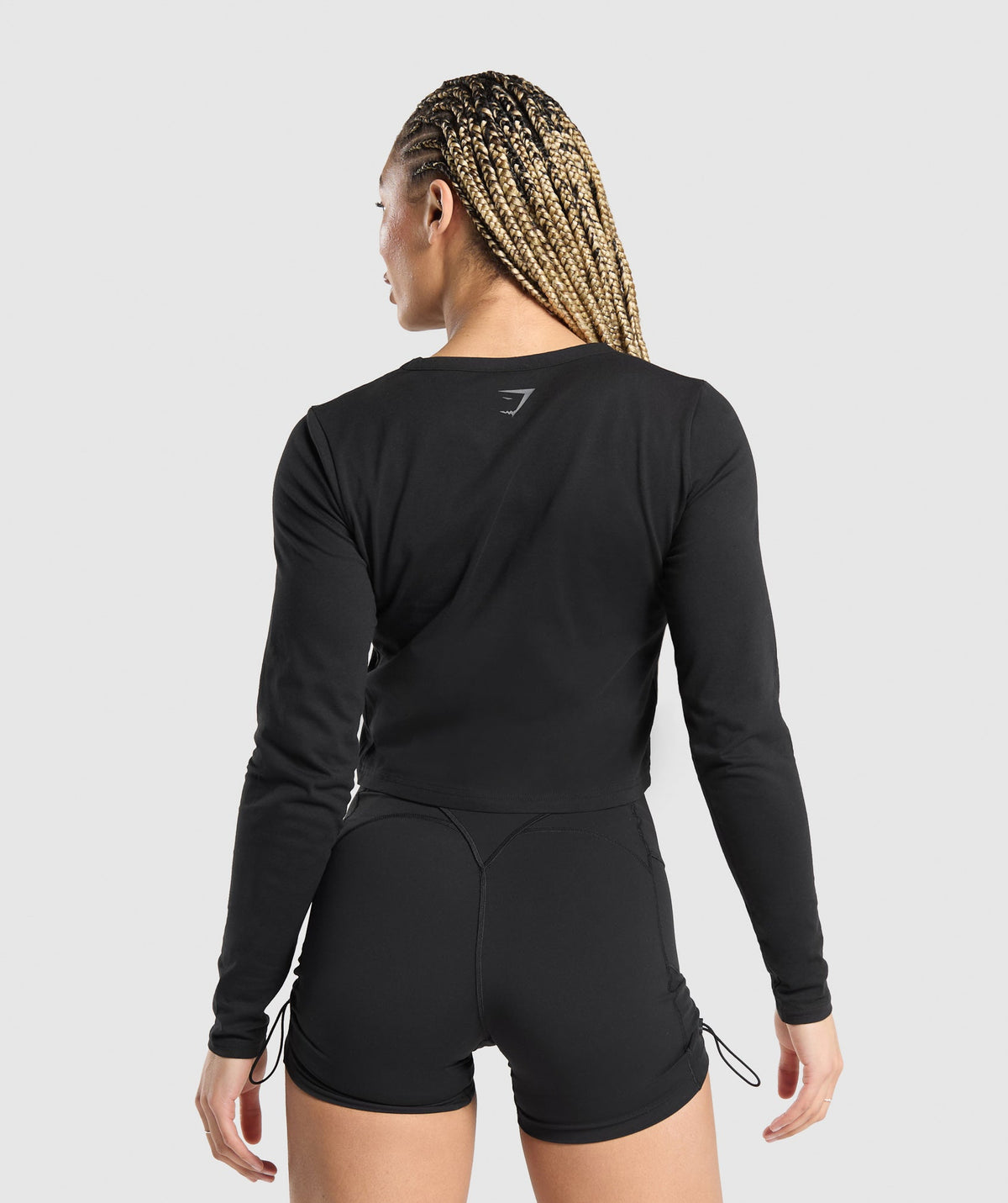 gymshark-lifting-baddie-midi-long-sleeve-top-black-ss24