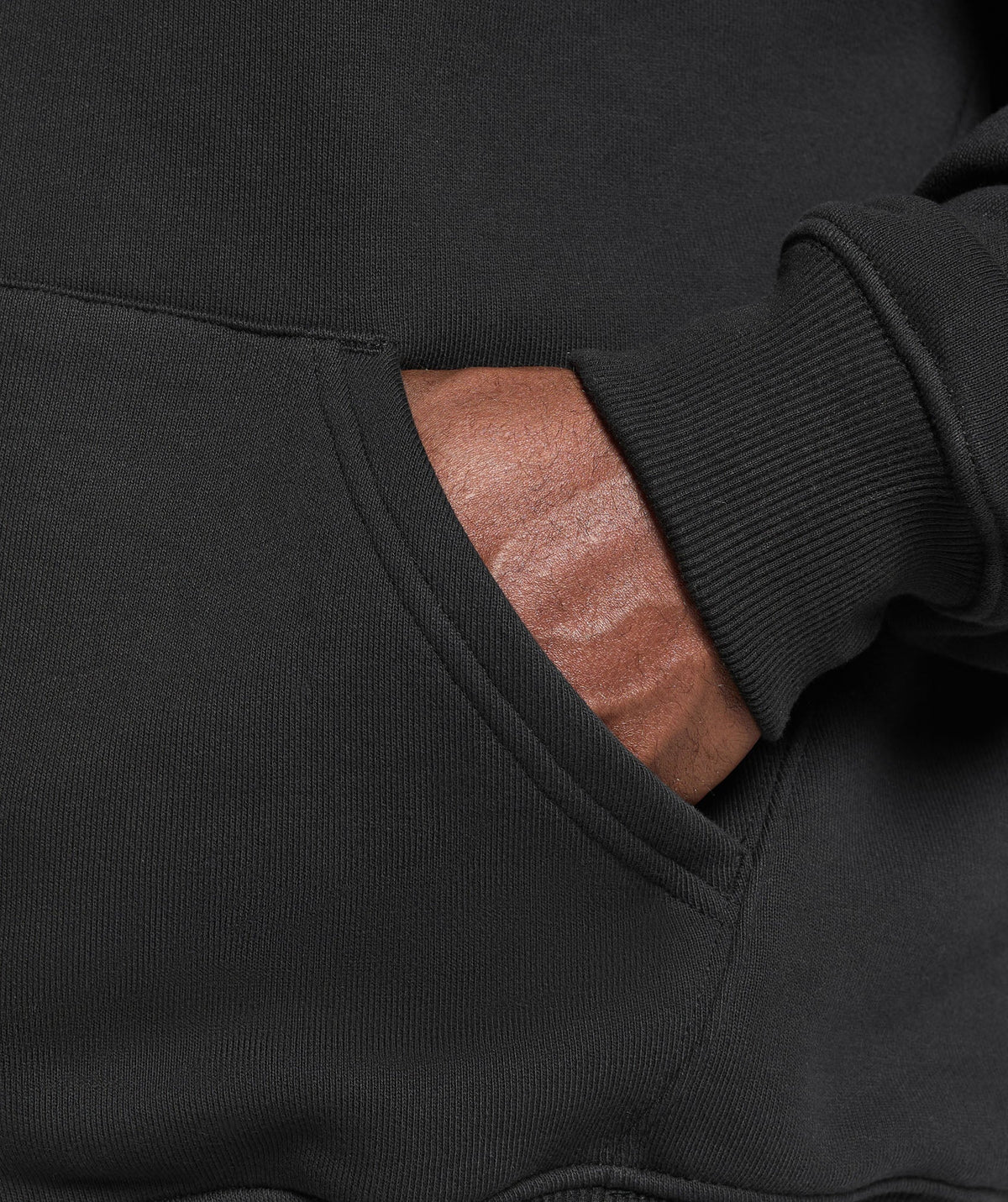 gymshark-doberman-graphic-hoodie-black-ss25