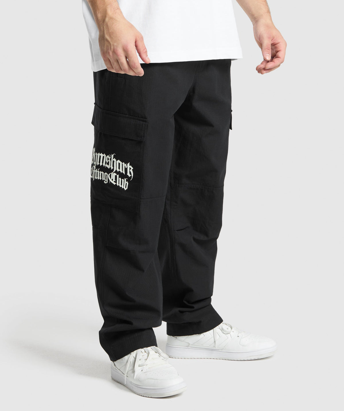 gymshark-lifting-club-ripstop-cargo-black-ss25