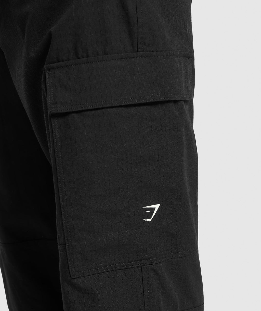 gymshark-lifting-club-ripstop-cargo-black-ss25