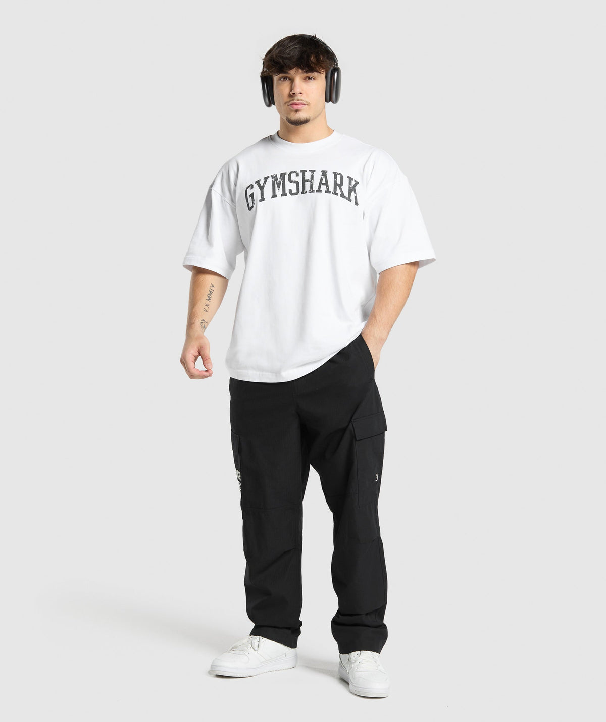gymshark-lifting-club-ripstop-cargo-black-ss25
