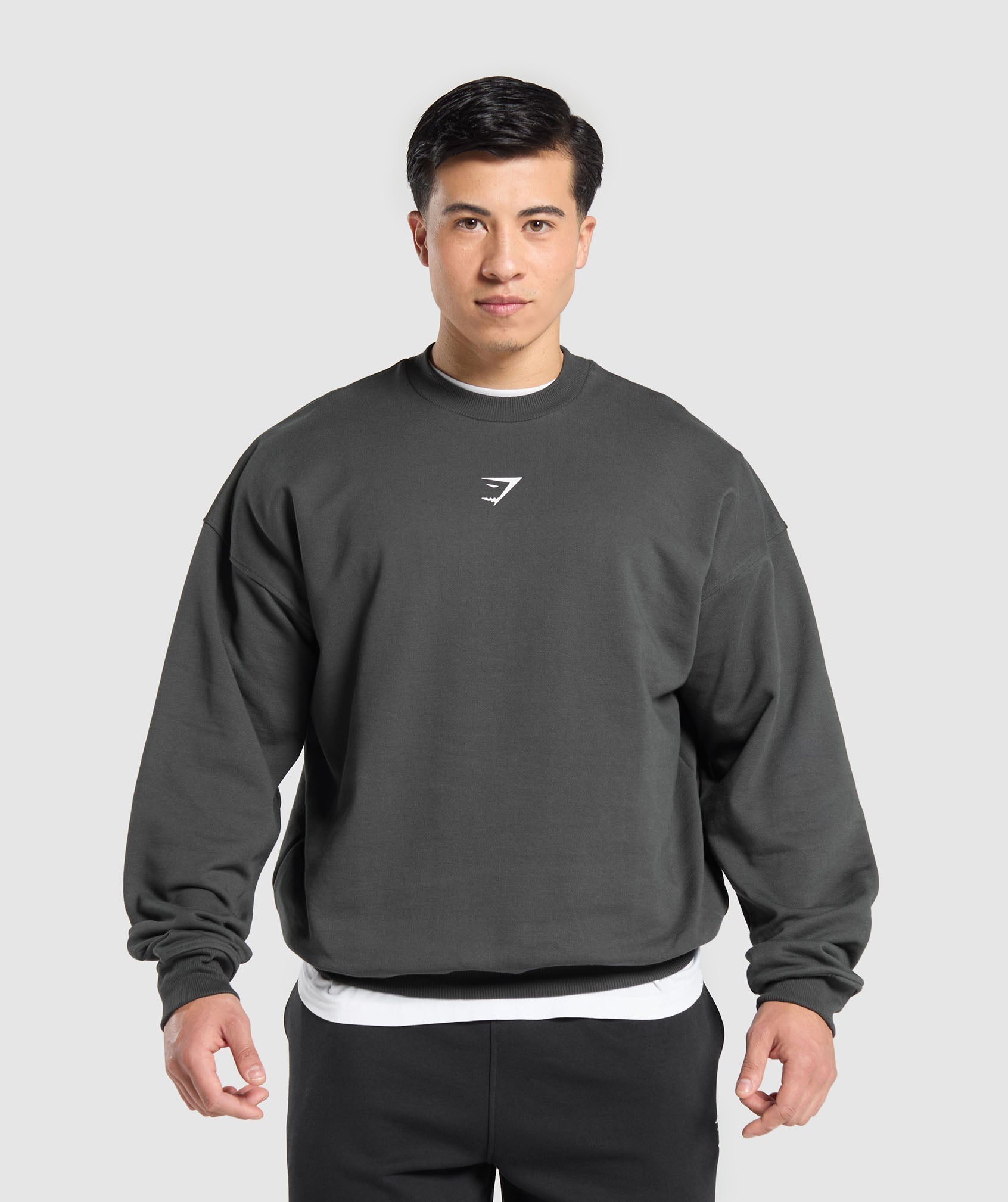 gymshark-liftmas-crew-pullovers-grey-aw24