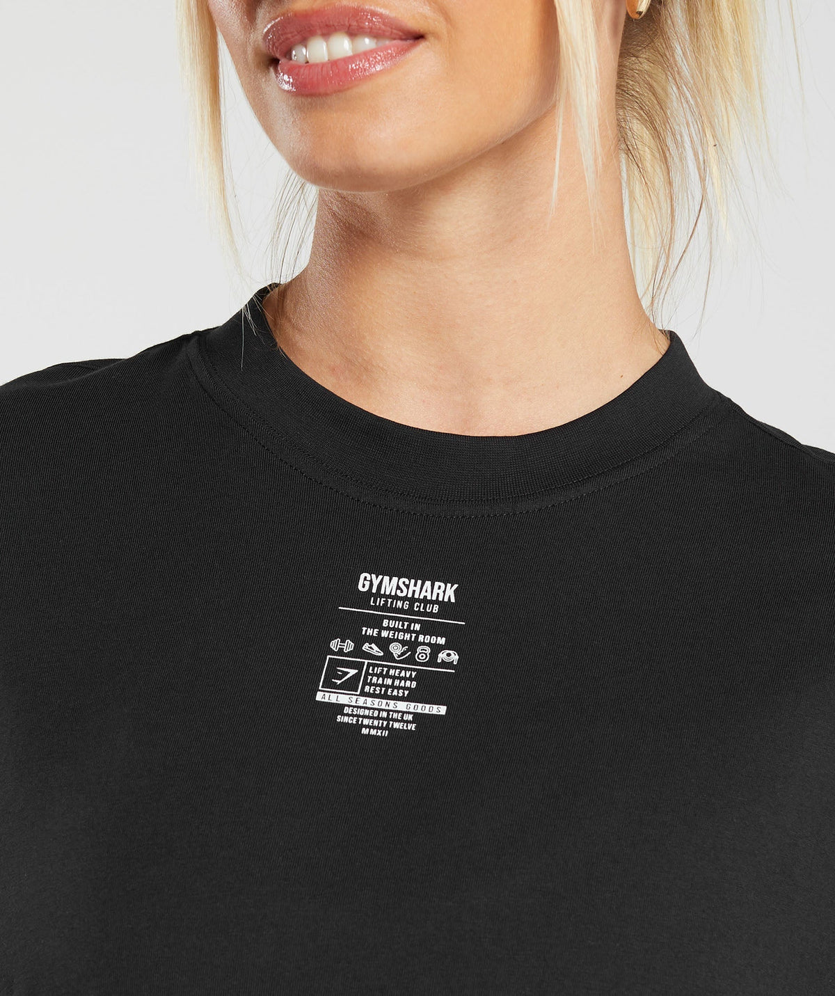 gymshark-care-label-graphic-oversized-t-shirt-black-aw24