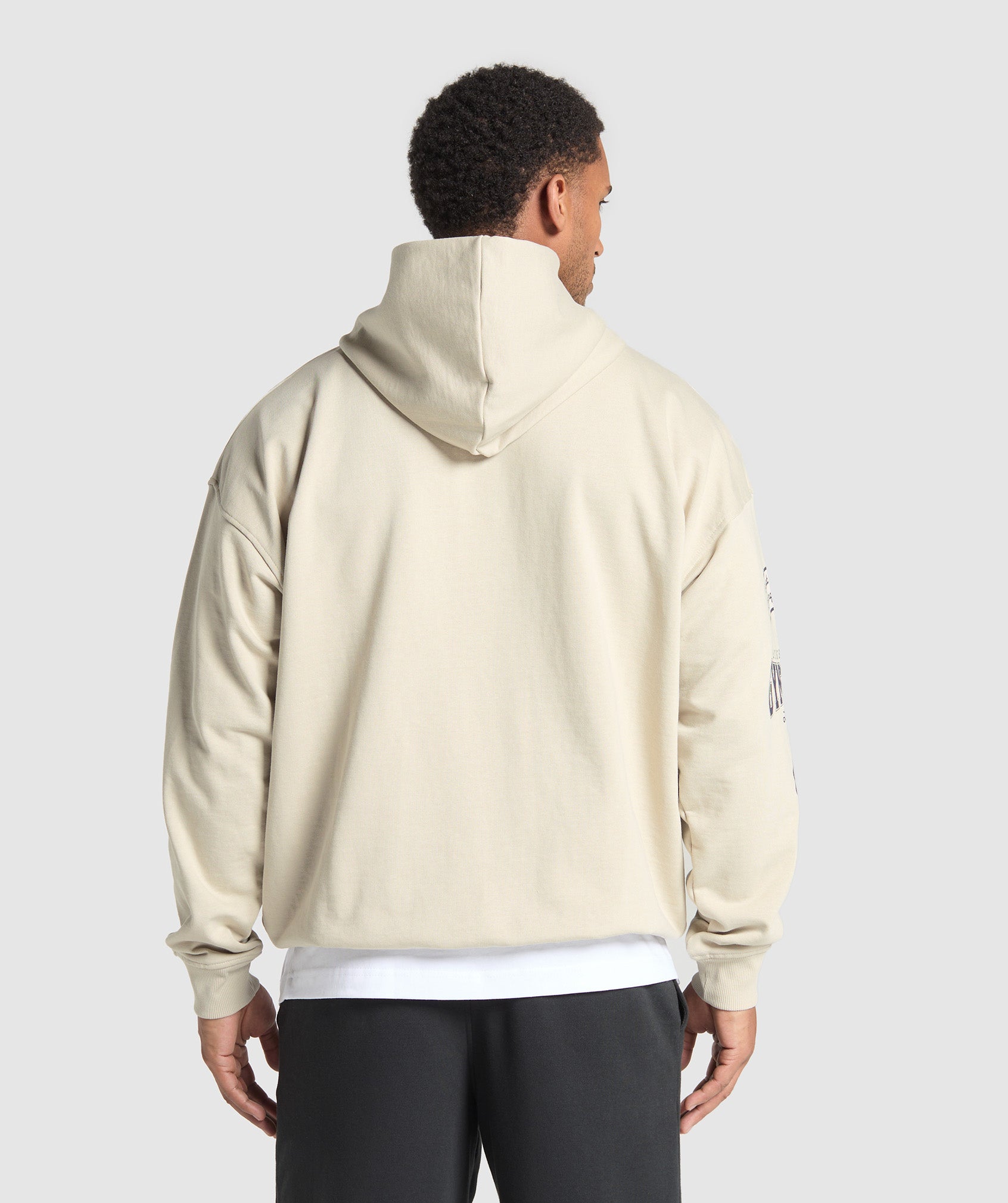 gymshark-lifting-essentials-hoodie-pebble-grey-ss25