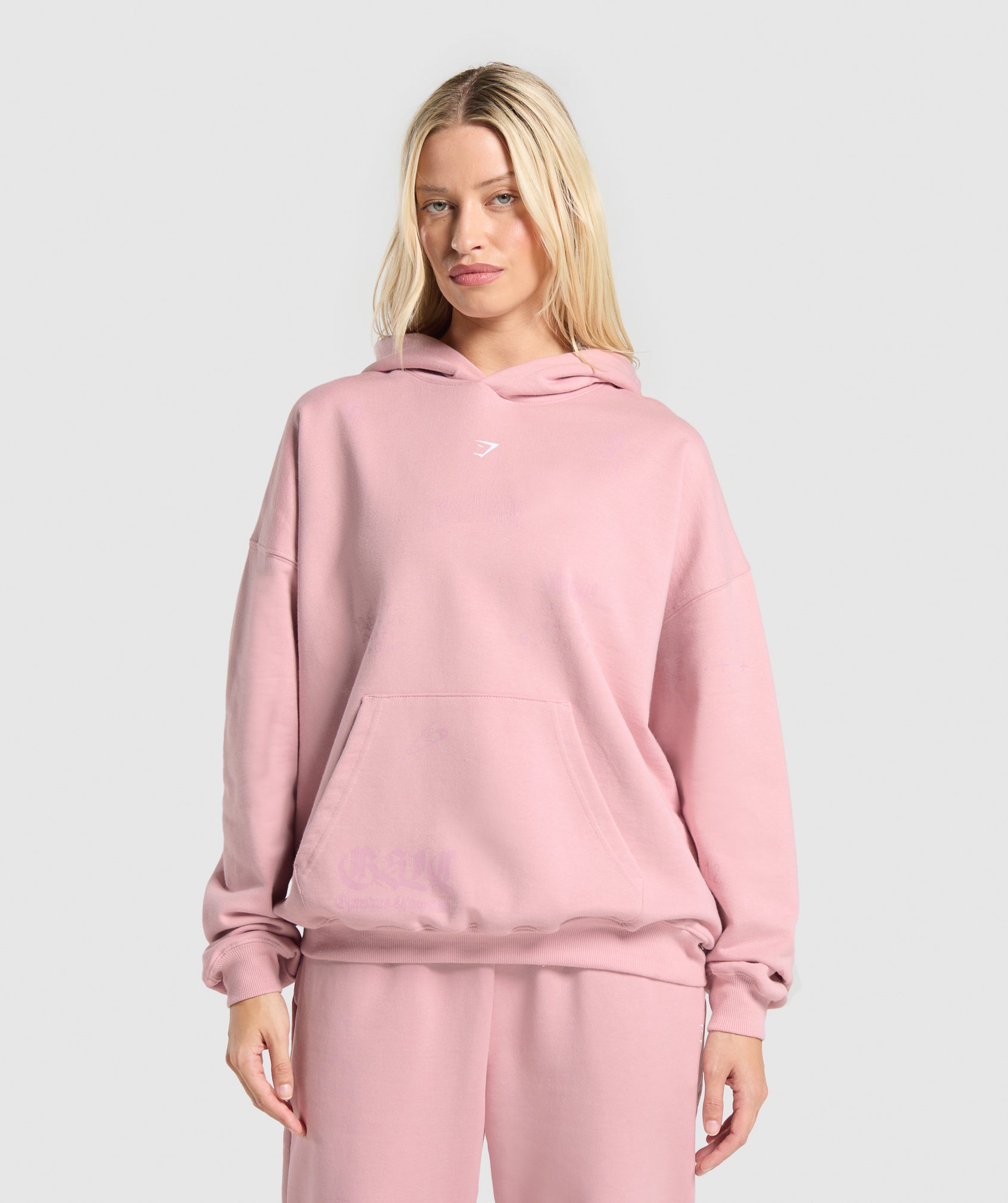 gymshark-scribble-oversized-hoodie-light-pink-aw24