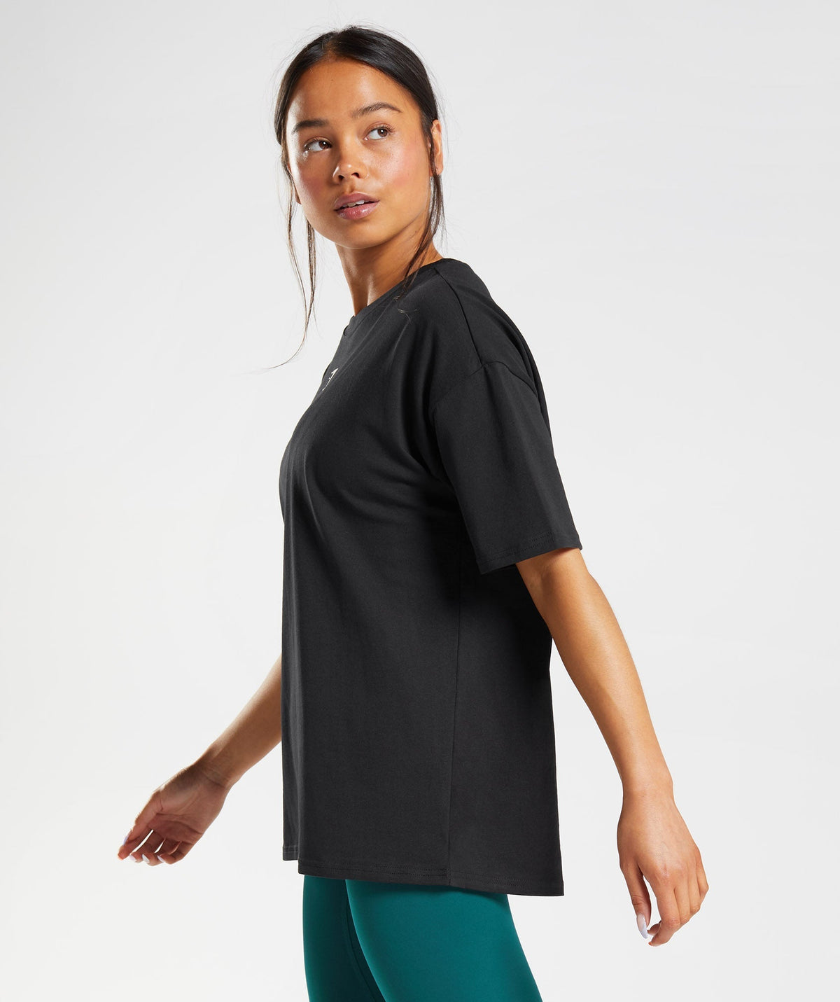 gymshark-fraction-oversized-t-shirt-black-white-aw22