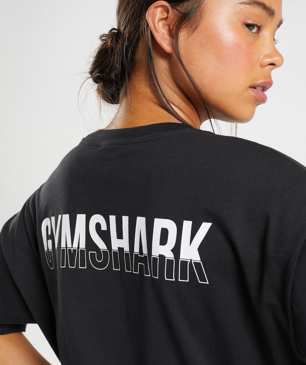 gymshark-fraction-oversized-t-shirt-black-white-aw22