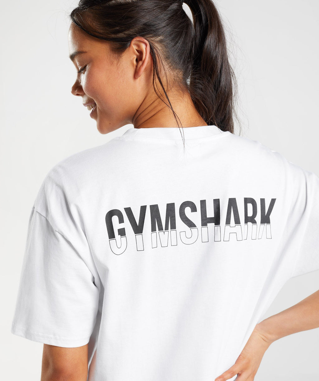 gymshark-fraction-oversized-t-shirt-white-aw22