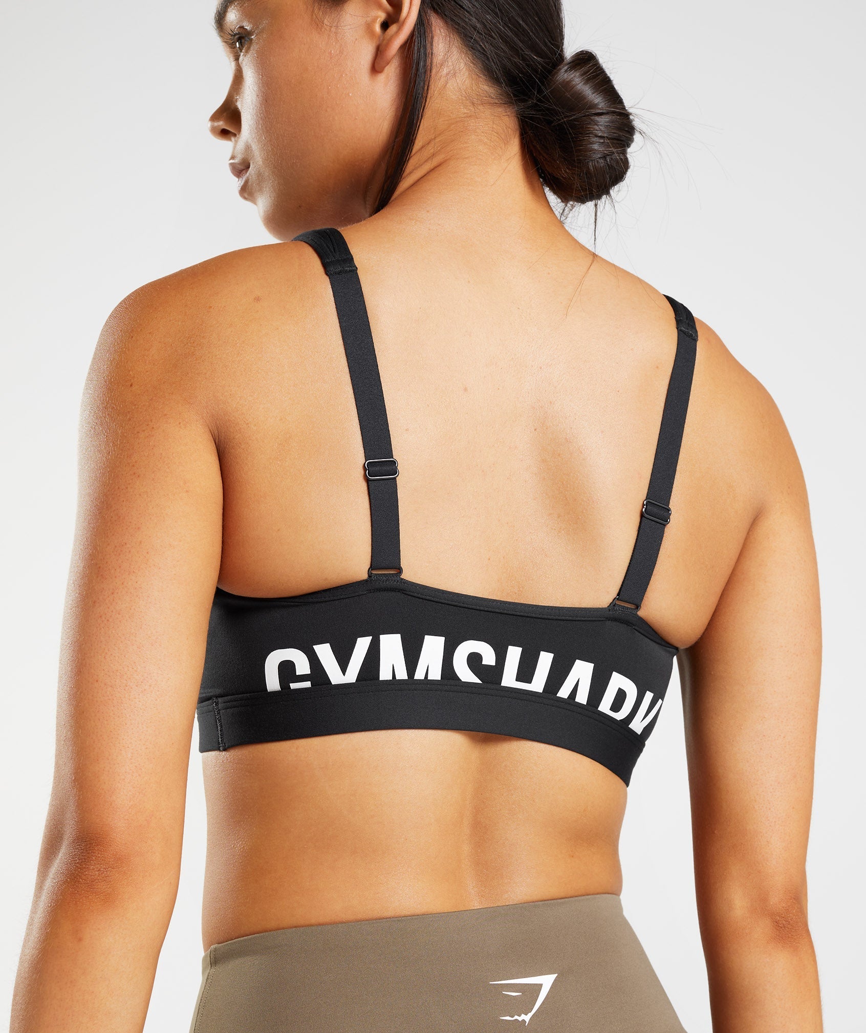 gymshark-fraction-sports-bra-black-white-aw22
