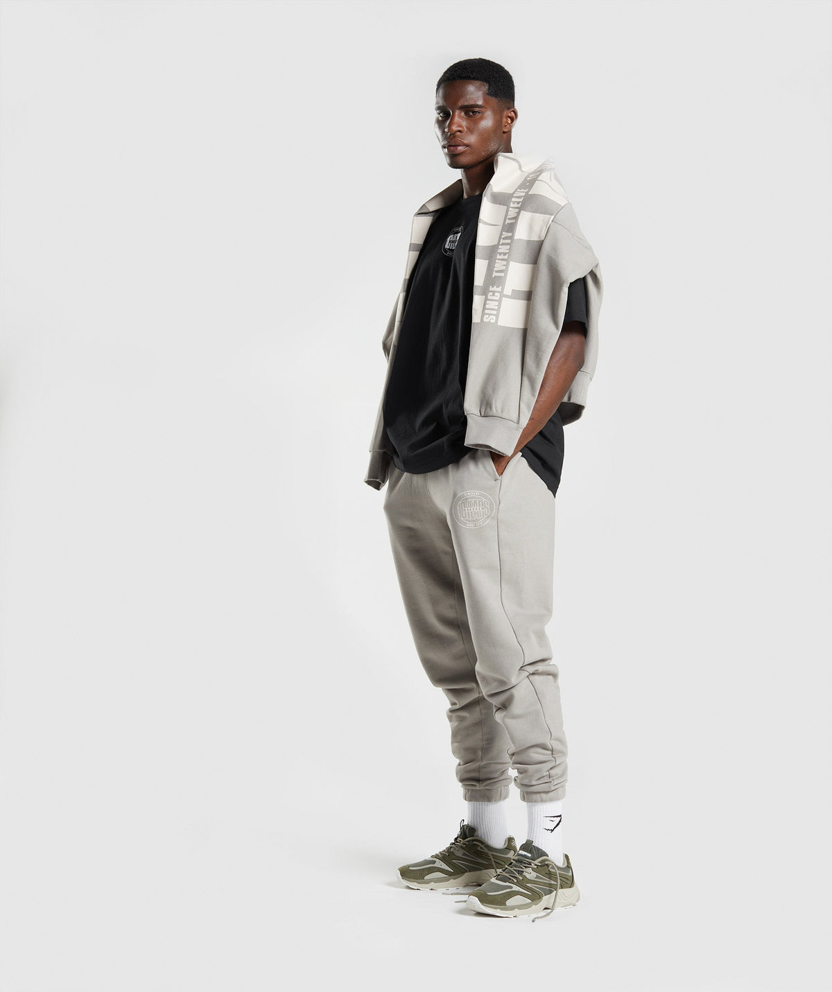 gymshark-gs10-year-joggers-ecru-brown-aw22