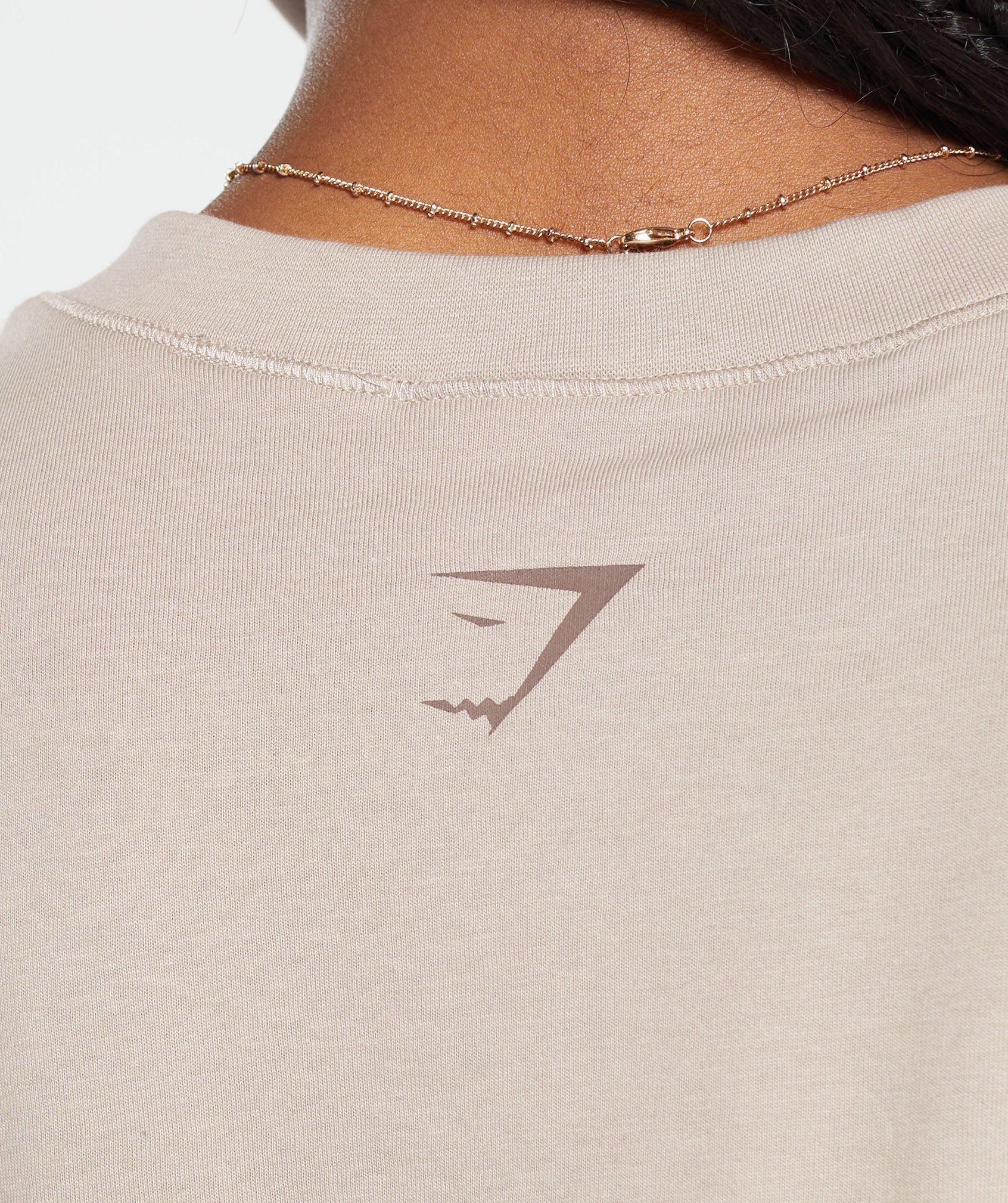 gymshark-built-crop-top-stone-pink-aw23