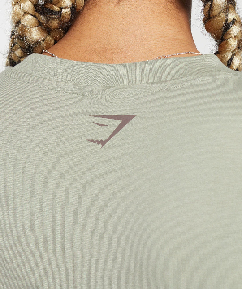gymshark-built-oversized-t-shirt-stone-grey-aw23