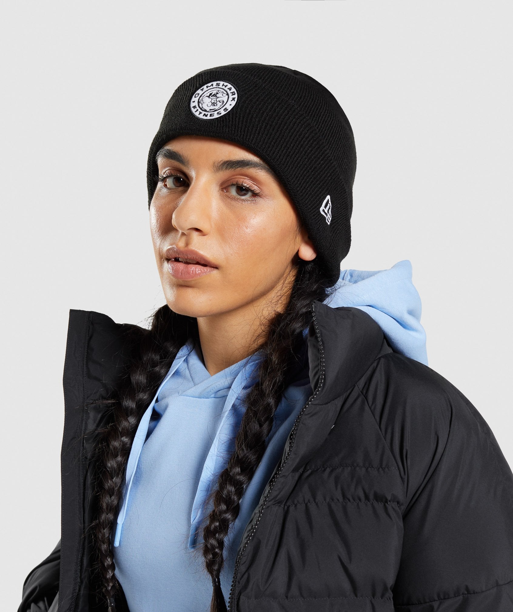 gymshark-new-era-legacy-cuff-knit-black-aw21