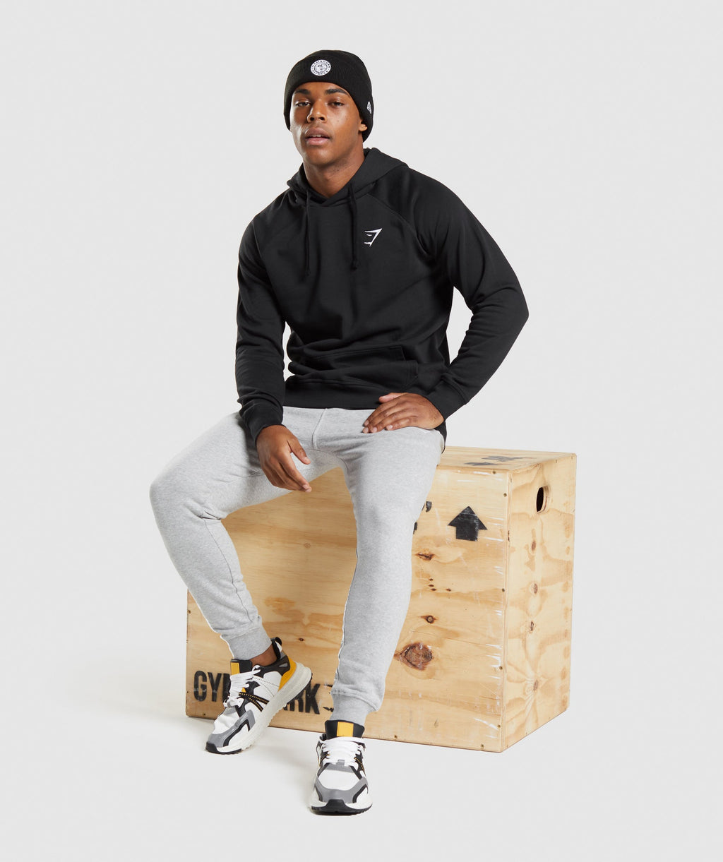 gymshark-new-era-legacy-cuff-knit-black-aw21