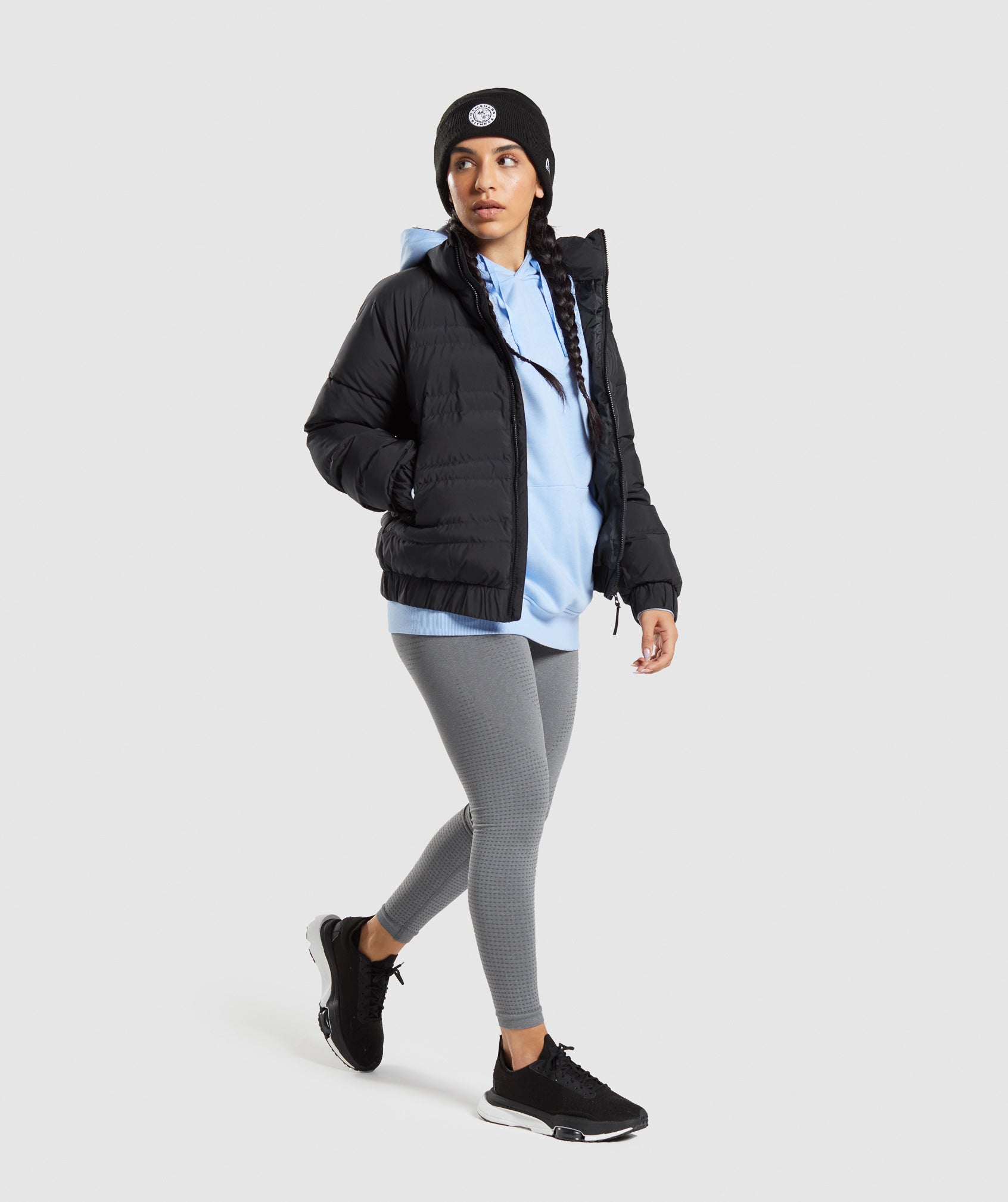 gymshark-new-era-legacy-cuff-knit-black-aw21