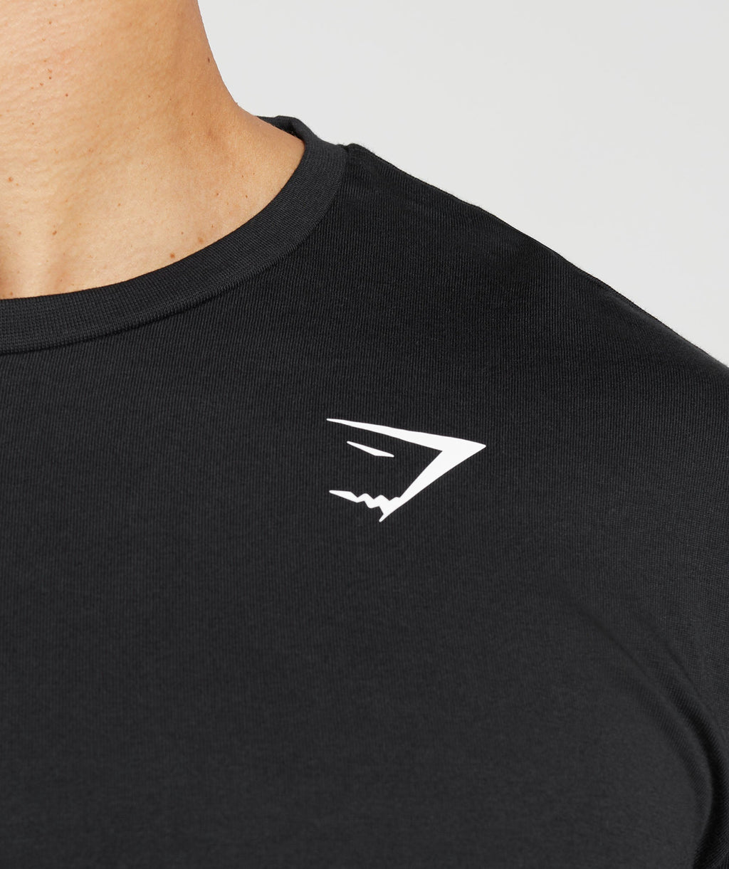 gymshark-lifting-club-long-sleeve-t-shirt-black-aw23