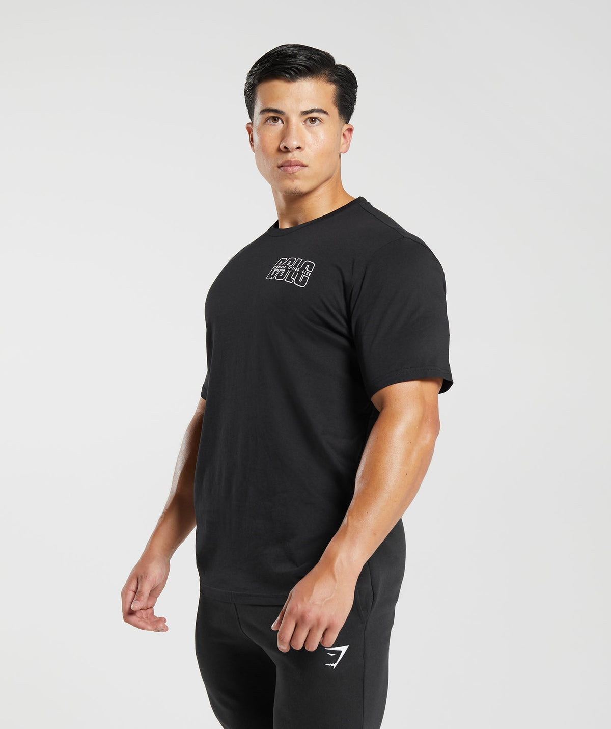 gymshark-lifting-club-t-shirt-black-aw23