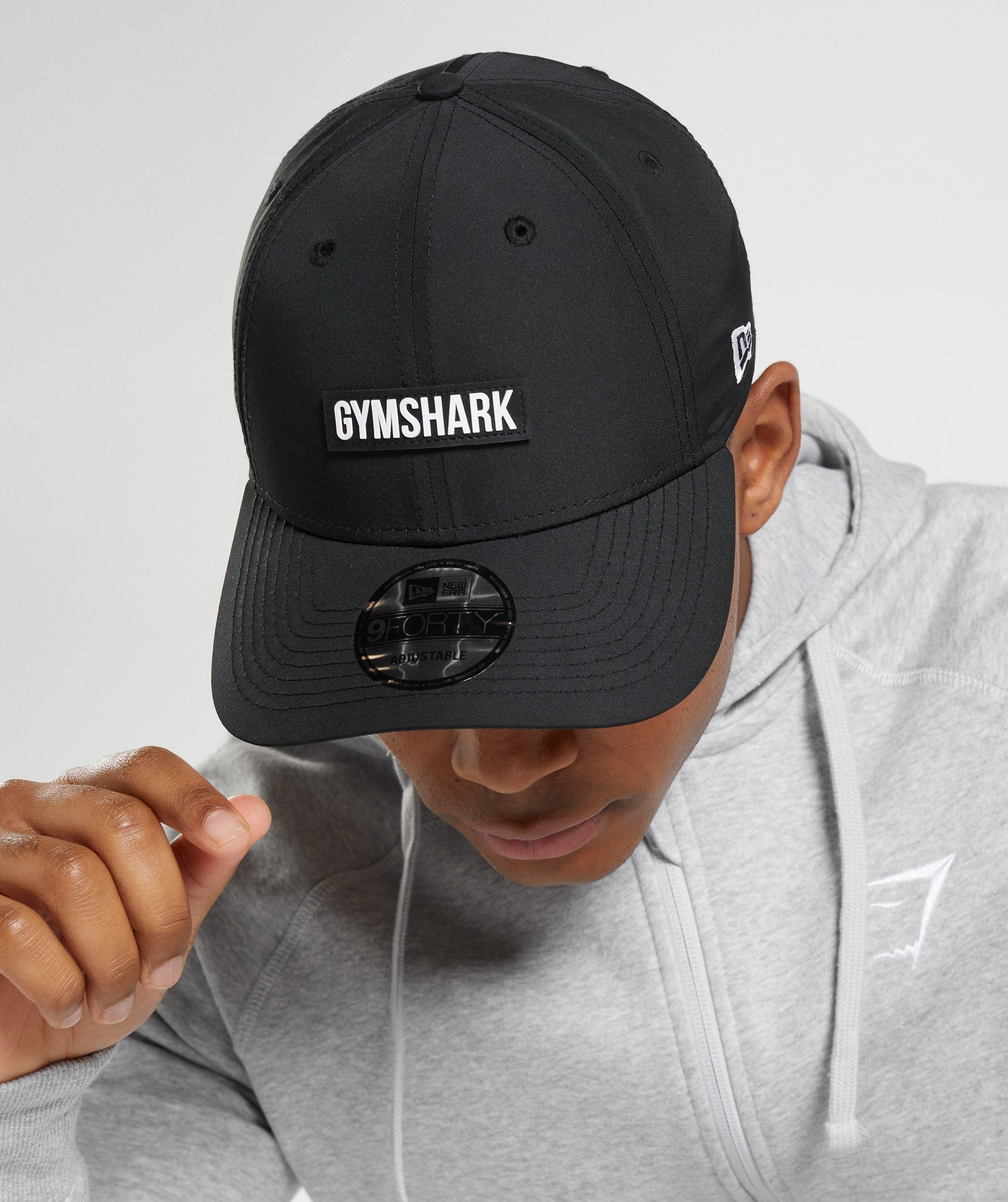 gymshark-new-era-gs-9-forty-snapback-black-aw21