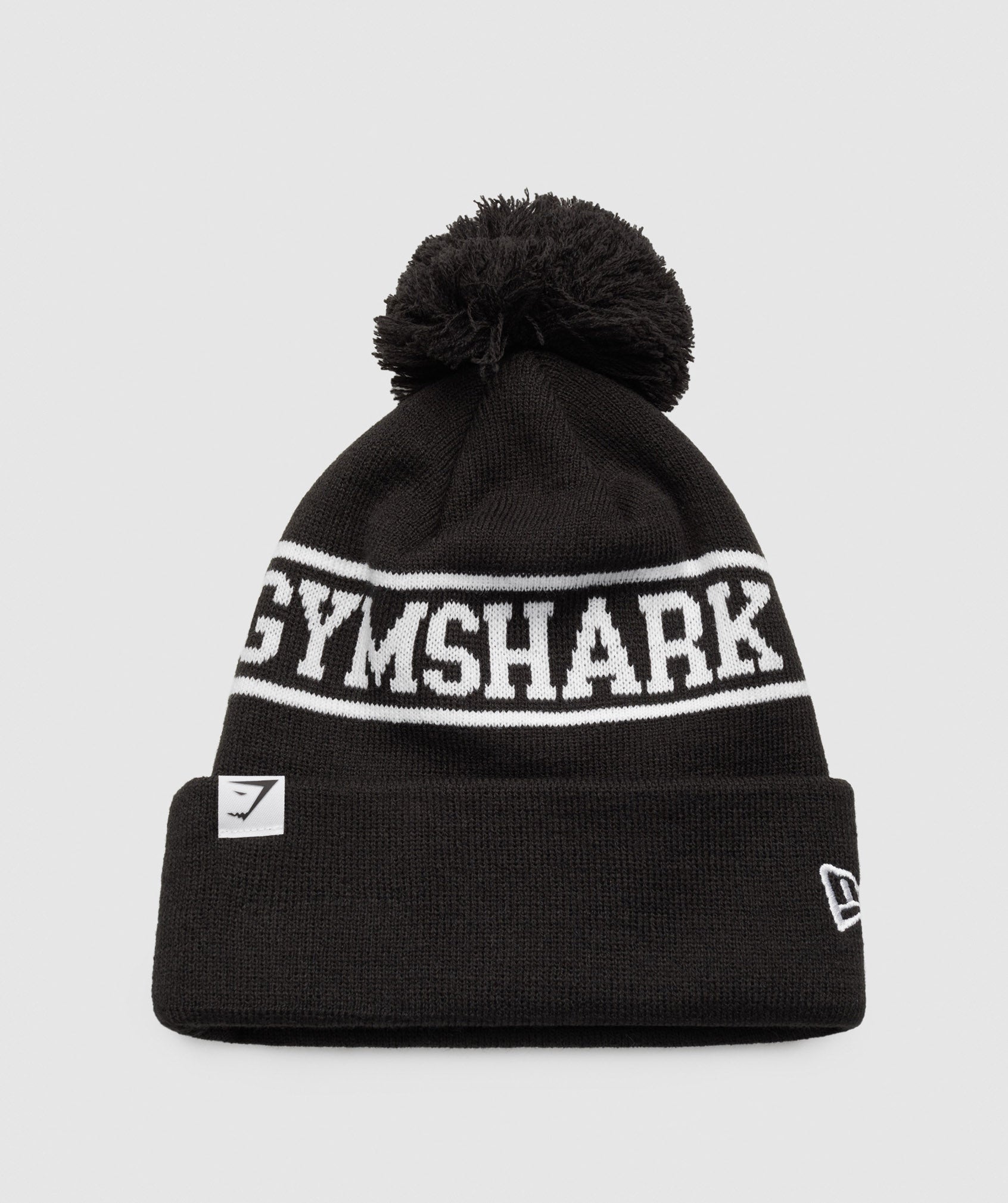 gymshark-new-era-tab-beanie-black-aw21
