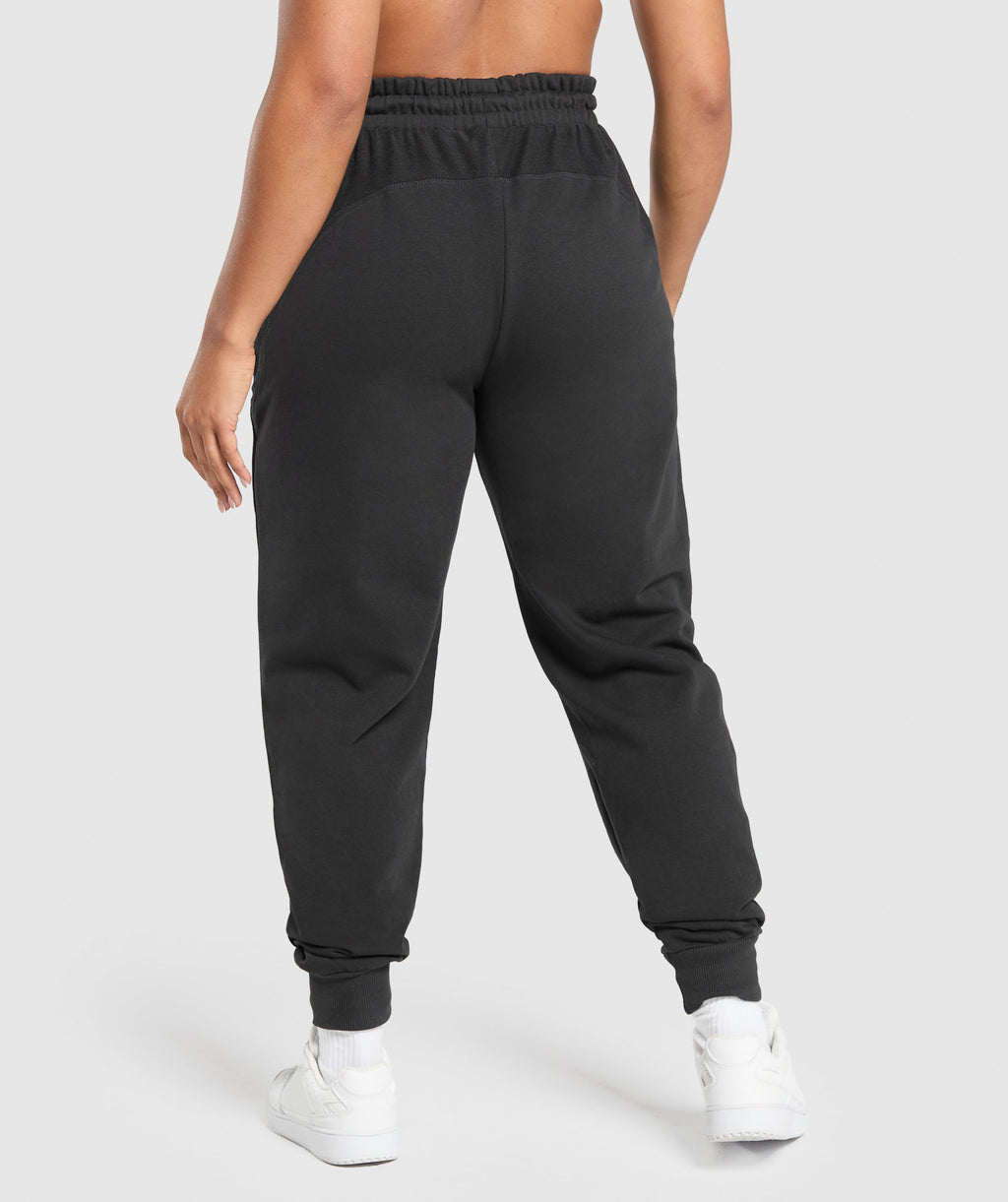 power-joggers-black-aw22