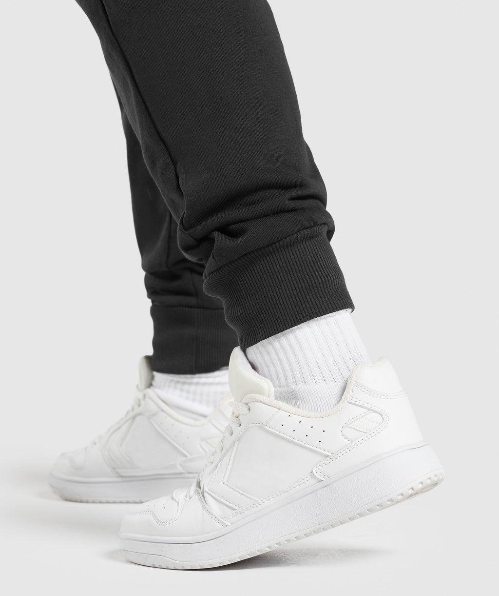 power-joggers-black-aw22