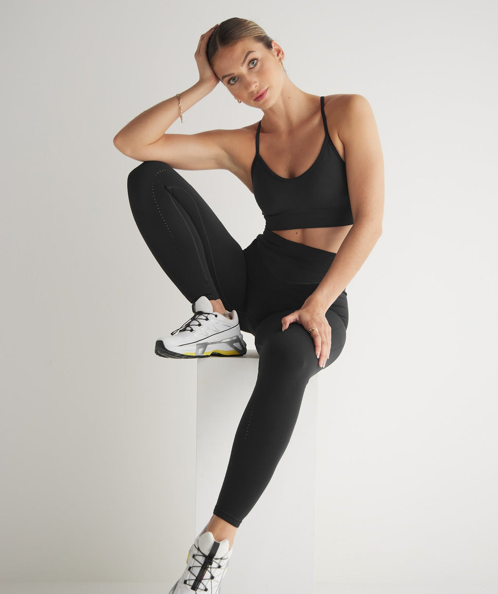 gymshark-sweat-seamless-sculpt-leggings-black-aw22