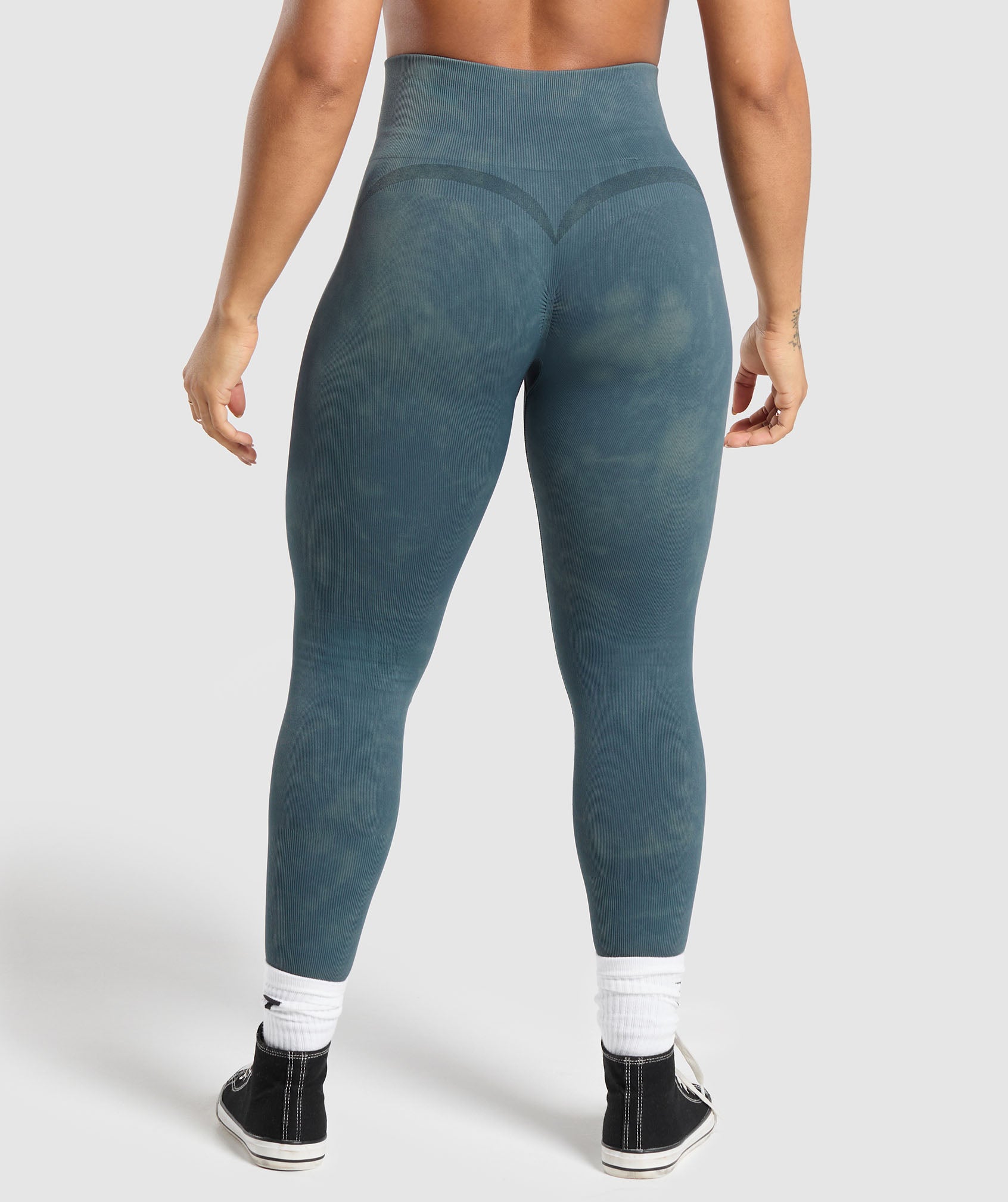 gymshark-gains-seamless-legging-titanium-blue-ss24