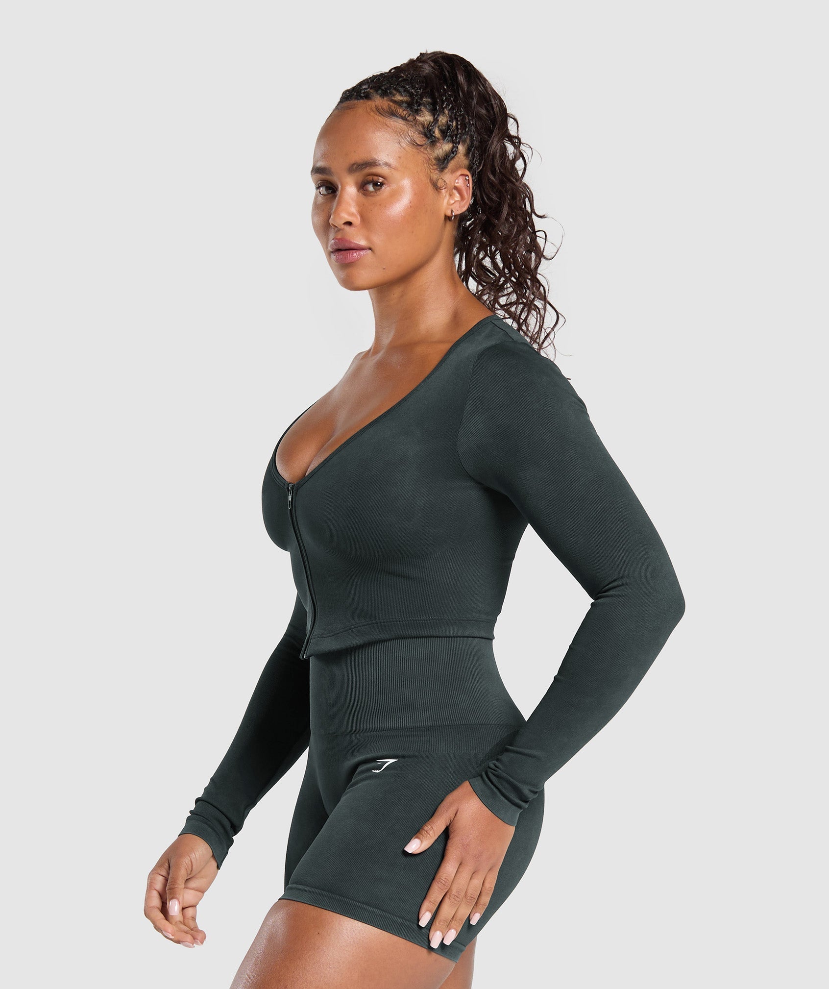 gymshark-gains-seamless-washed-zip-up-jacket-black-ss25