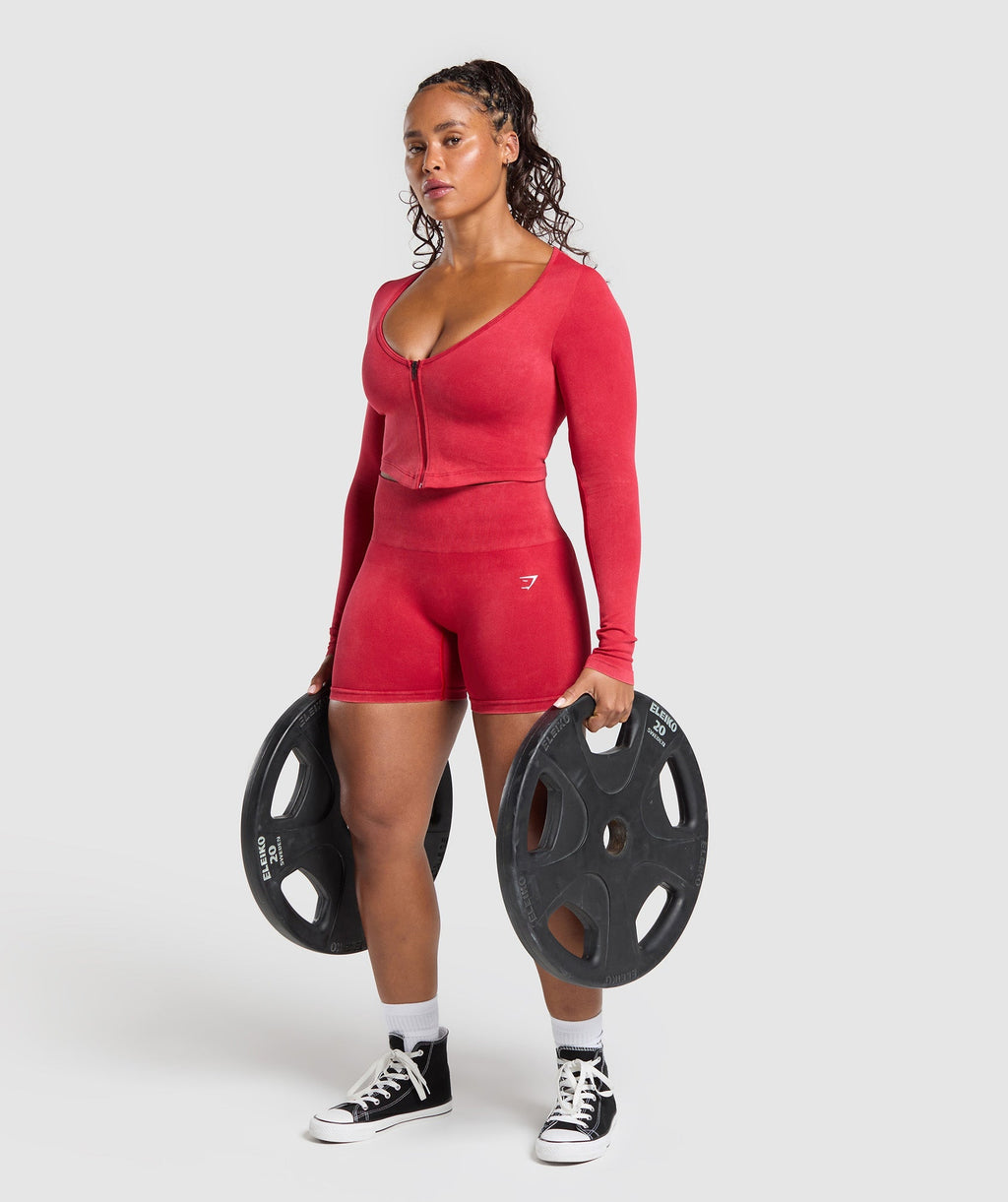gymshark-gains-seamless-washed-zip-up-jacket-carmine-red-ss25