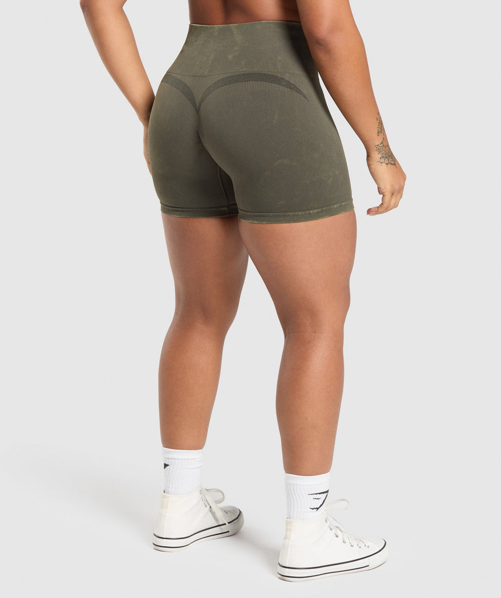 gymshark-gains-seamless-washed-shorts-strength-green-ss25